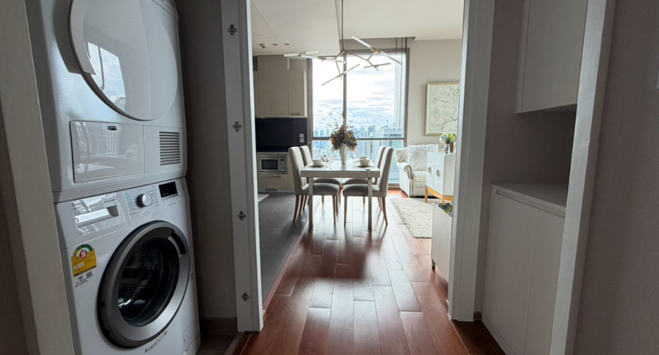 Wohnung zur Miete und zum Kauf mit 2 Zimmer in Watthana, Bangkok