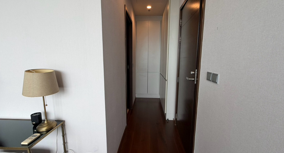 Wohnung zur Miete und zum Kauf mit 2 Zimmer in Watthana, Bangkok