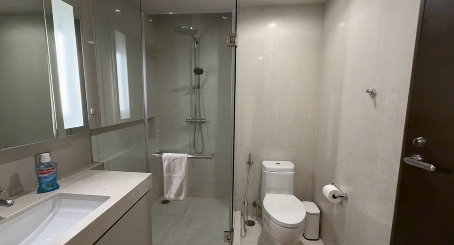 Wohnung zur Miete und zum Kauf mit 2 Zimmer in Watthana, Bangkok