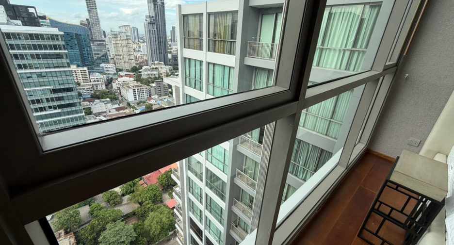 Wohnung zur Miete und zum Kauf mit 2 Zimmer in Watthana, Bangkok