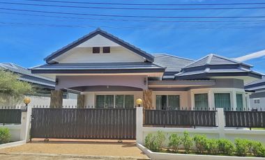 For sale 3 ベッドルーム house in Bang Lamung, Chonburi