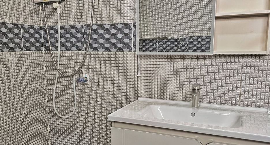 For sale 3 ベッドルーム house in Bang Lamung, Chonburi