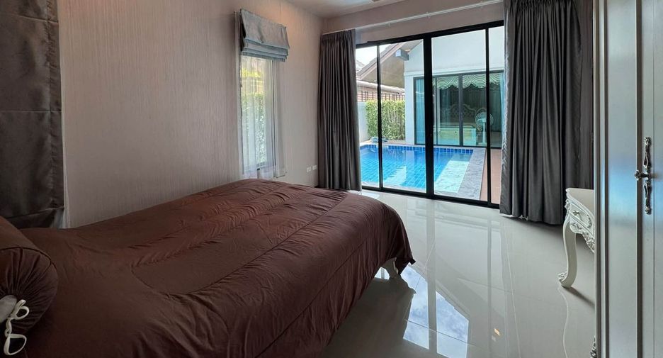 For rent 3 bedrooms house in Huay Yai, Pattaya