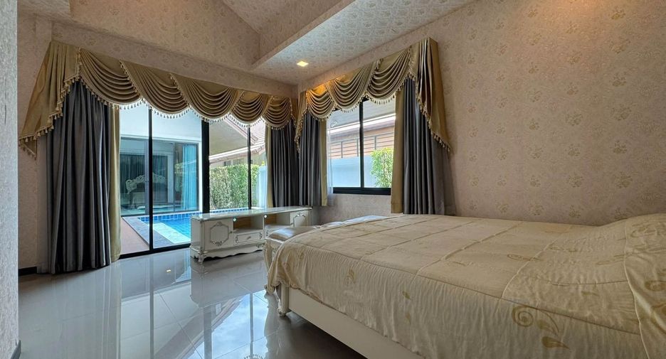 For rent 3 bedrooms house in Huay Yai, Pattaya