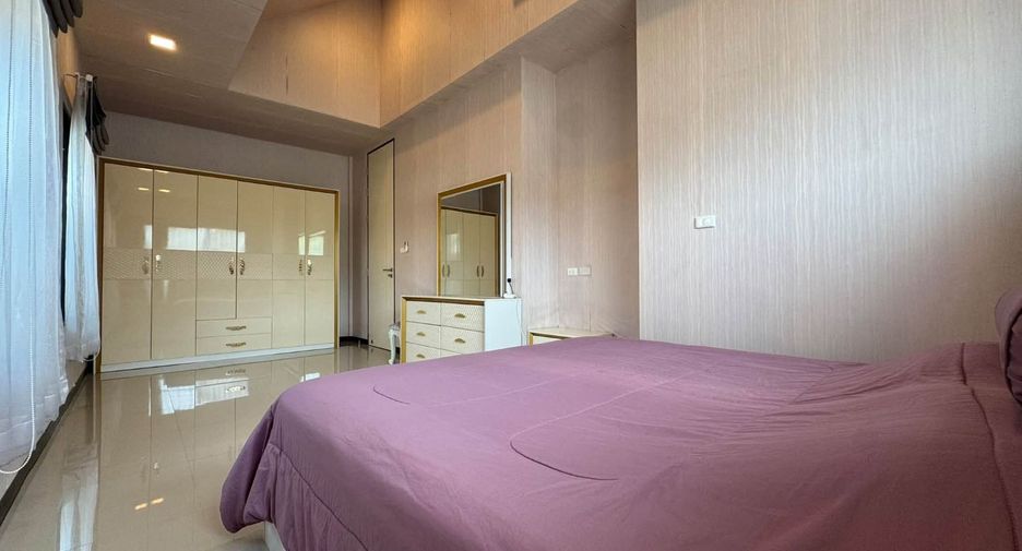 For rent 3 bedrooms house in Huay Yai, Pattaya