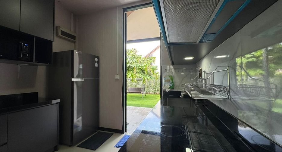 For rent 3 bedrooms house in Huay Yai, Pattaya