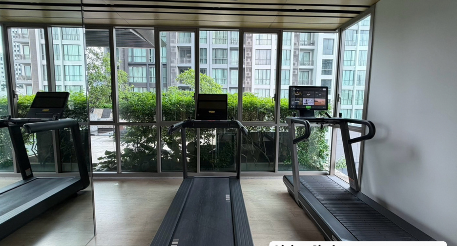For sale 3 bedrooms condo in Watthana, Bangkok