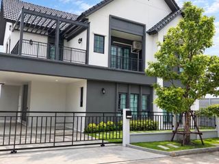 Haus zur Miete mit 4 Zimmer in Bang Phli, Samut Prakan
