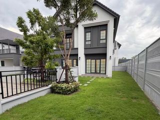 Haus zur Miete mit 4 Zimmer in Bang Phli, Samut Prakan
