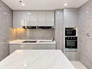 For rent and for sale 4 bedrooms condo in Watthana, Bangkok