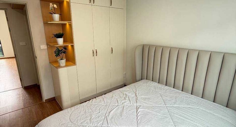 For rent 3 bedrooms townhouse in Bang Phli, Samut Prakan