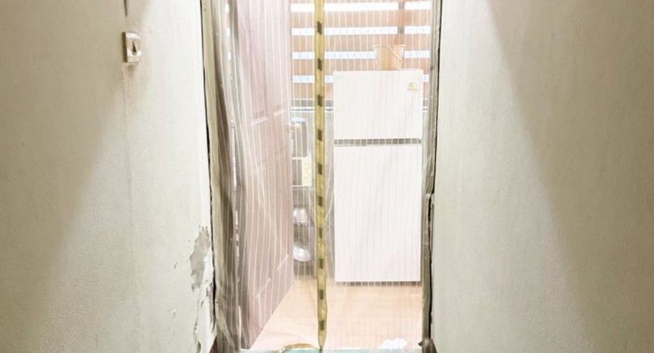 For sale 3 bedrooms townhouse in Mueang Lamphun, Lamphun