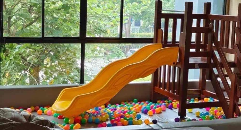 For sale and for rent 2 bedrooms condo in Bang Phlat, Bangkok