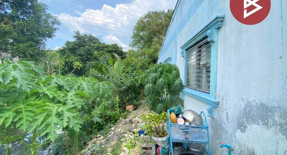 For sale 2 bedrooms townhouse in Mueang Samut Sakhon, Samut Sakhon