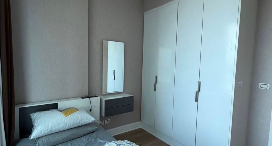 For rent 2 bedrooms condo in Chatuchak, Bangkok
