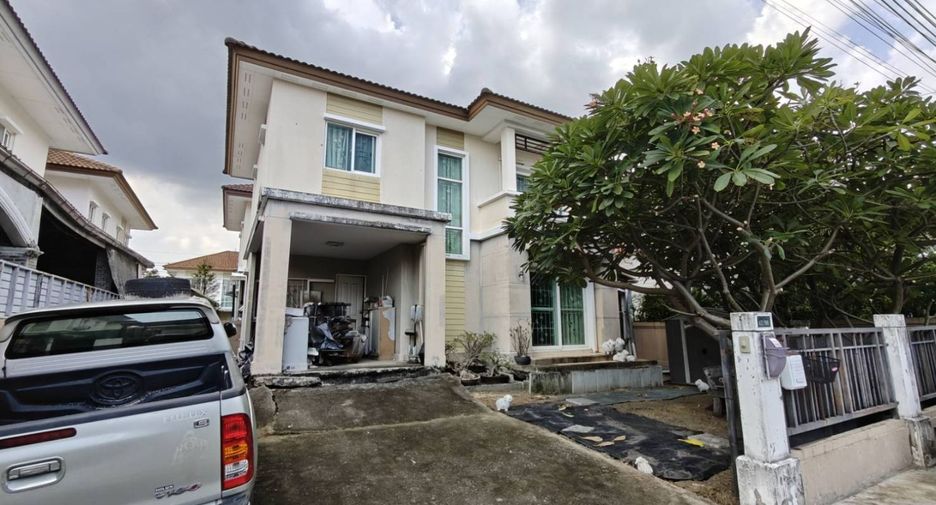 For sale 3 bedrooms house in Thung Khru, Bangkok