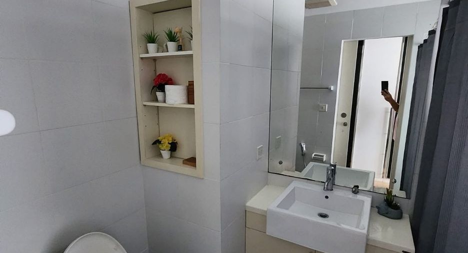 For rent 1 bed condo in Sathon, Bangkok