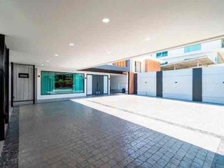 For rent 5 bedrooms villa in Bang Lamung, Chonburi