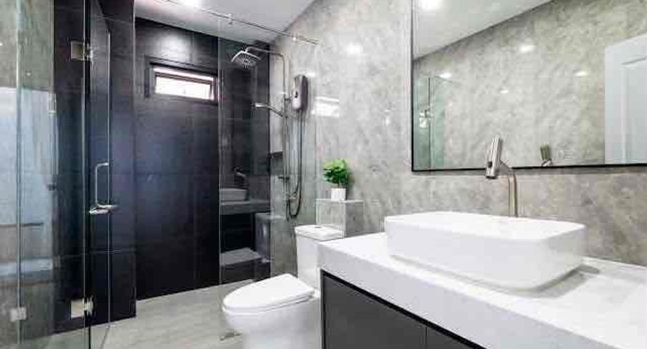 For rent 5 bedrooms villa in Jomtien, Pattaya