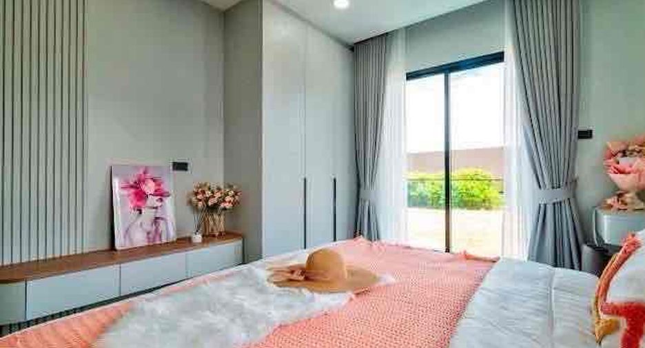 For rent 5 bedrooms villa in Jomtien, Pattaya