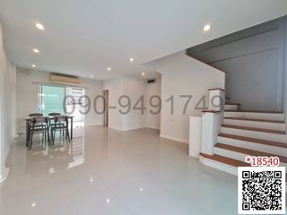 For rent 3 bedrooms townhouse in Phasi Charoen, Bangkok