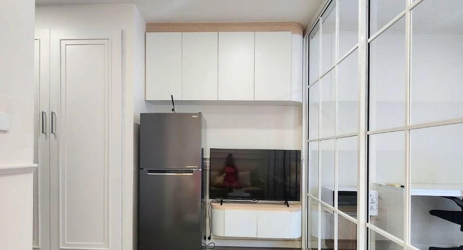 For rent 1 bed condo in Huai Khwang, Bangkok