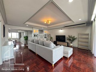 Apartamento en alquiler de 3 habitaciones en Watthana, Bangkok