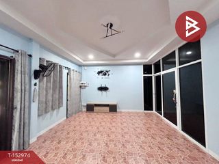 For sale 3 bedrooms house in Tap Khlo, Phichit