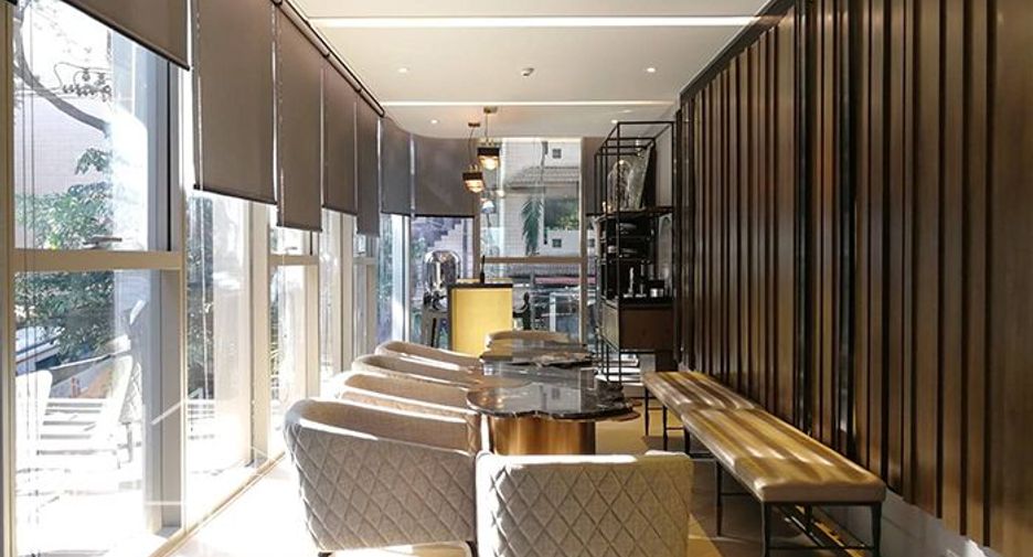 For rent 3 bedrooms condo in Watthana, Bangkok