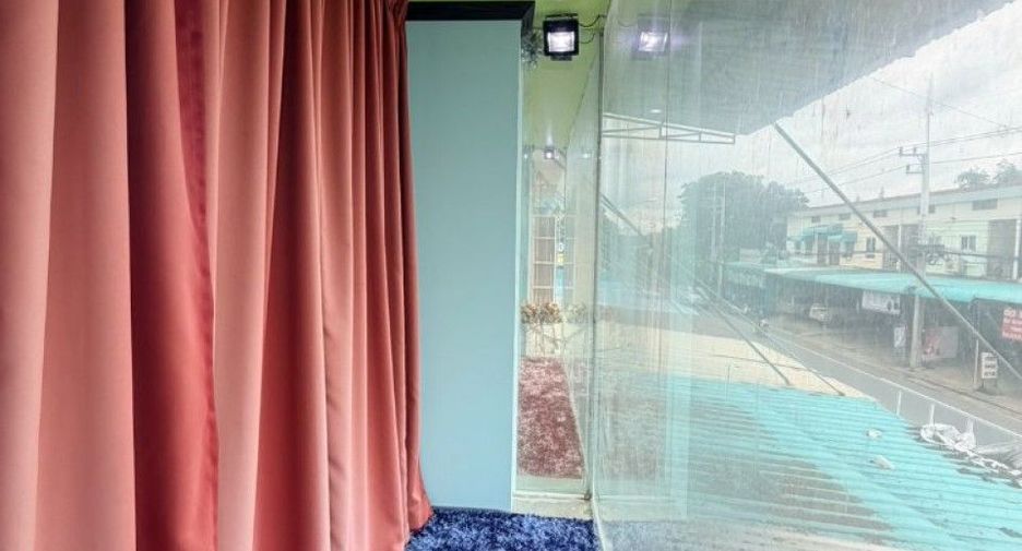 For sale 5 bedrooms retail Space in Mueang Nakhon Pathom, Nakhon Pathom