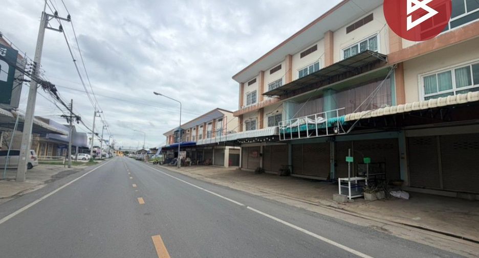 For sale 5 bedrooms retail Space in Mueang Nakhon Pathom, Nakhon Pathom