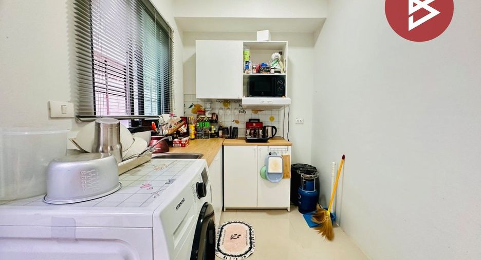 For sale 3 ベッドルーム retail Space in Bang Sao Thong, Samut Prakan