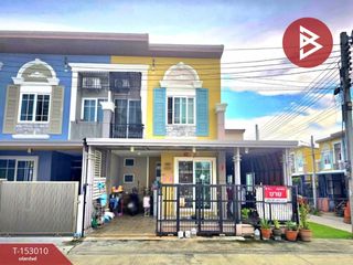 Casa adosada en venta de 4 habitaciones en Bang Khae, Bangkok