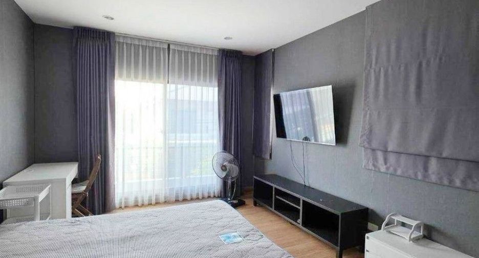 For sale 3 bedrooms house in Mueang Pathum Thani, Pathum Thani