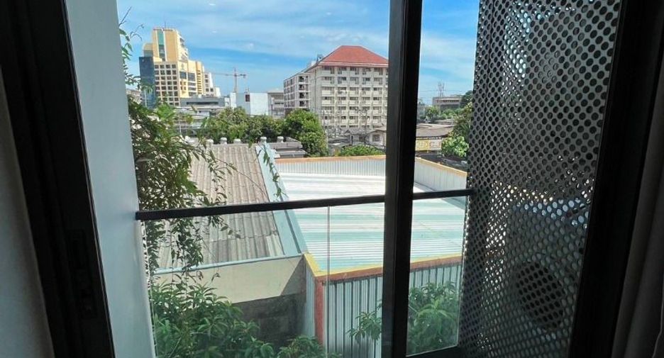 Condo en alquiler de 1 habitaciones en Khlong Toei, Bangkok