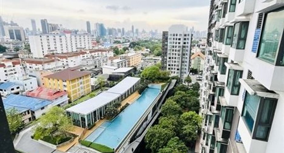 Condo en alquiler de 1 habitaciones en Suan Luang, Bangkok