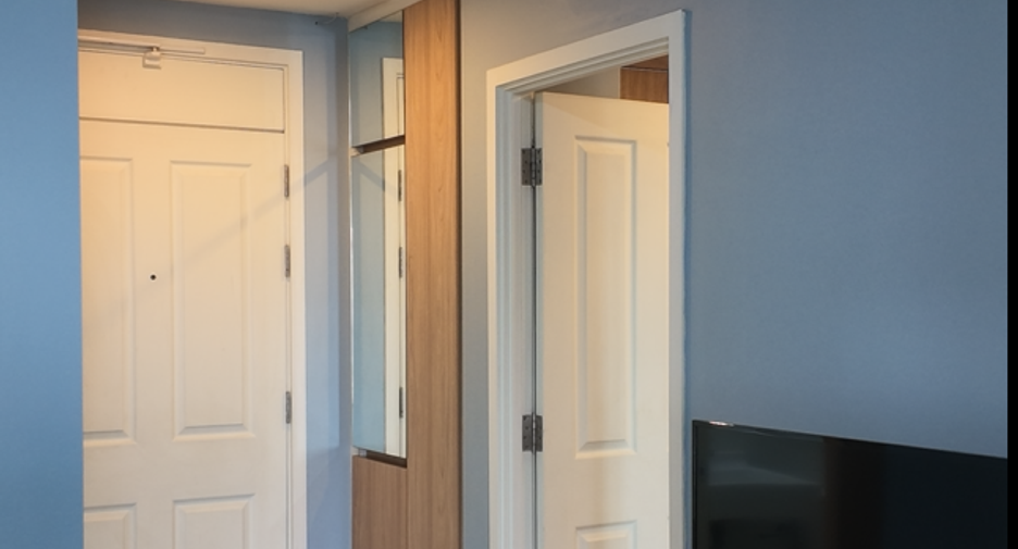 For rent and for sale 1 bed condo in Yan Nawa, Bangkok