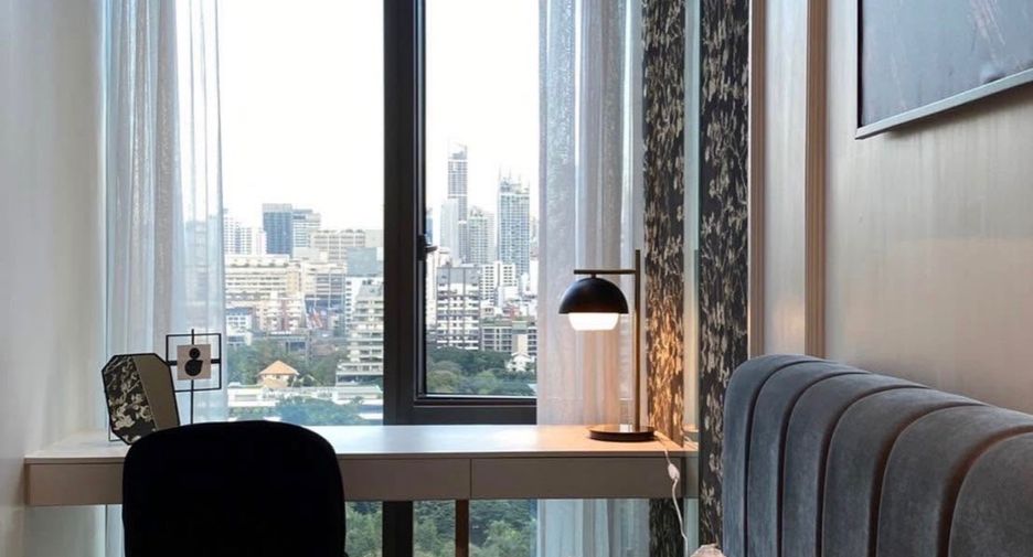 For rent 1 bed condo in Pathum Wan, Bangkok