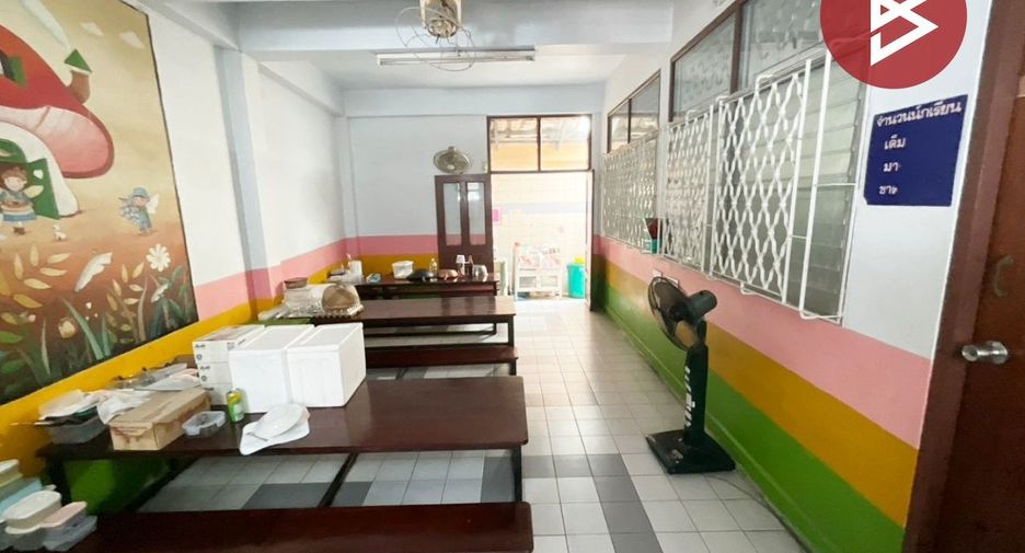 Terreno en alquiler y en venta en Bang Phlat, Bangkok