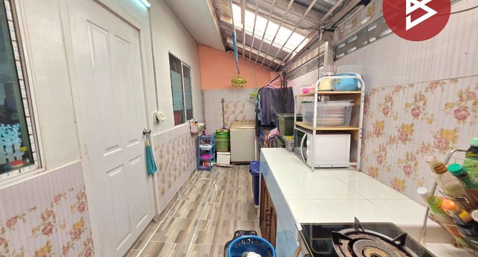 À vendre 3 chambres maison de ville à Bang Phli, Samut Prakan