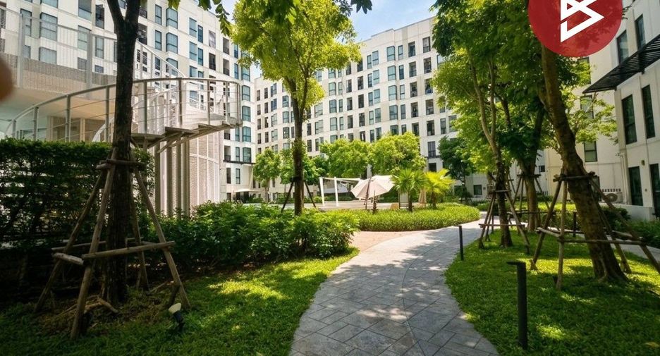 For sale 1 bed condo in Mueang Samut Prakan, Samut Prakan