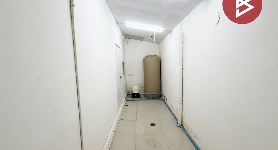 For sale 3 ベッドルーム house in Mueang Samut Prakan, Samut Prakan
