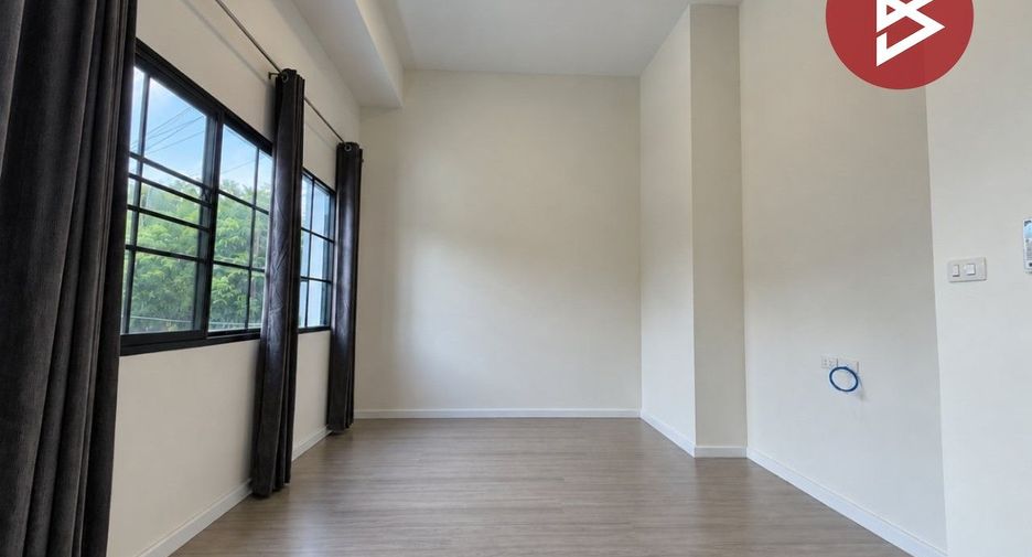 For sale 3 bedrooms townhouse in Bang Kruai, Nonthaburi
