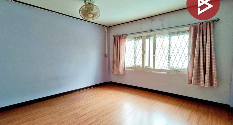 Reihenhaus zum Kauf mit 2 Zimmer in Wat Phleng, Ratchaburi