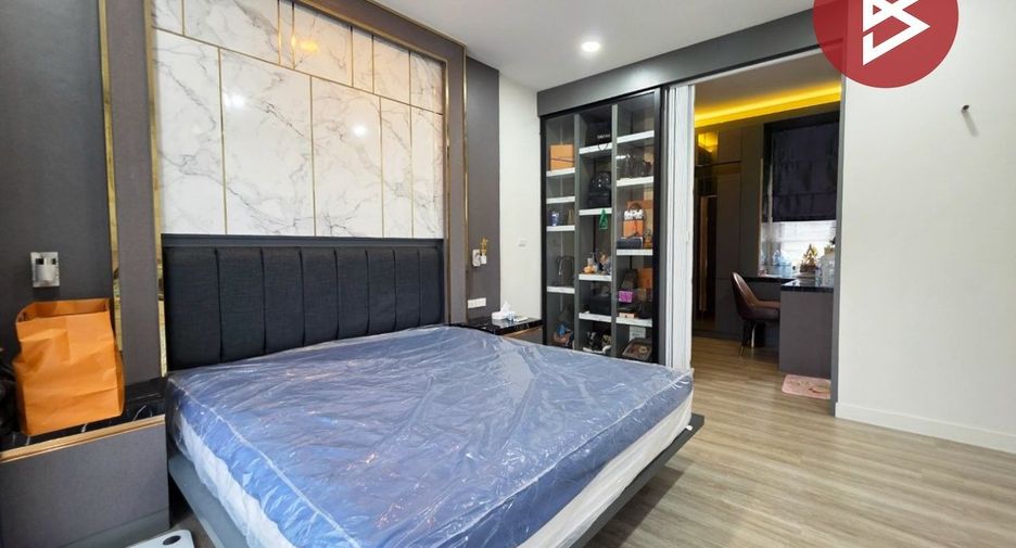For sale 4 bedrooms house in Bang Yai, Nonthaburi