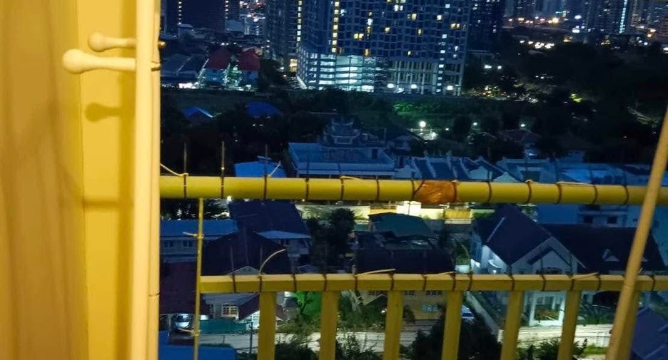 For rent 2 bedrooms condo in Suan Luang, Bangkok