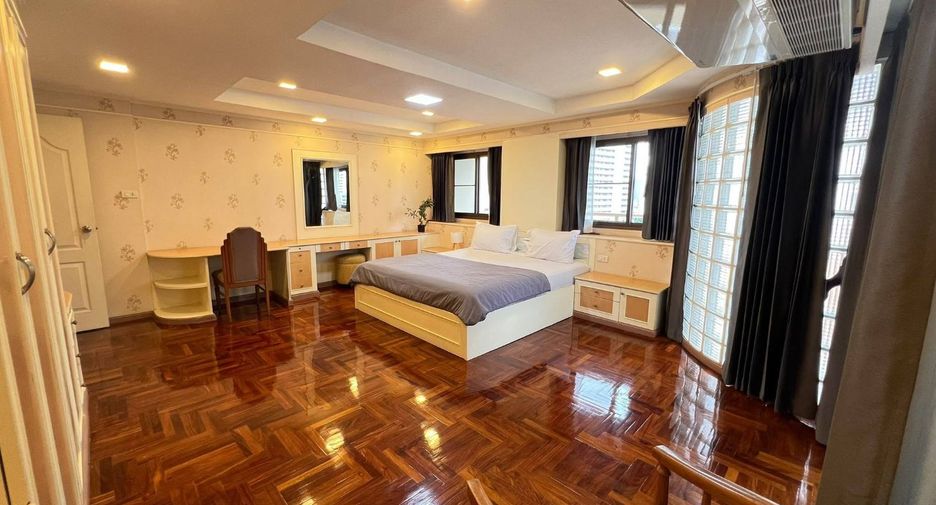 Wohnung zur Miete mit 3 Zimmer in Watthana, Bangkok