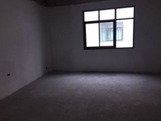 Продажа 3 спальни торговое помещение в Щанг Тхонгланг, Бангкок