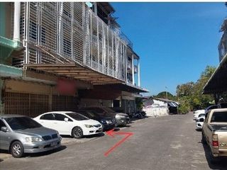 For sale 5 bedrooms retail Space in Phasi Charoen, Bangkok