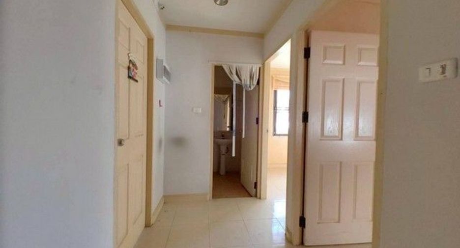 À vendre 1 chambre maison à Si Racha, Chonburi